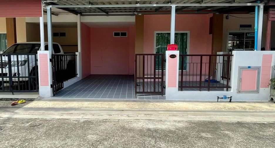 For rent 4 bedrooms townhouse in Thalang, Phuket