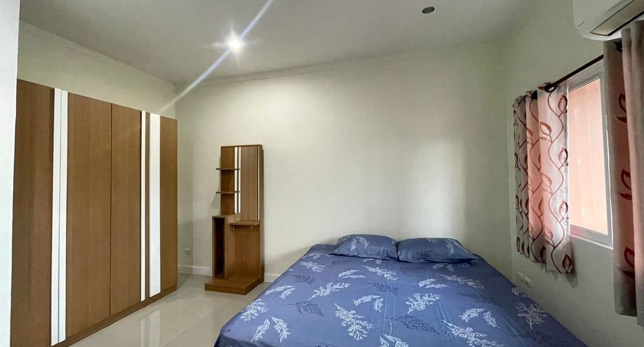 For rent 4 bedrooms townhouse in Thalang, Phuket