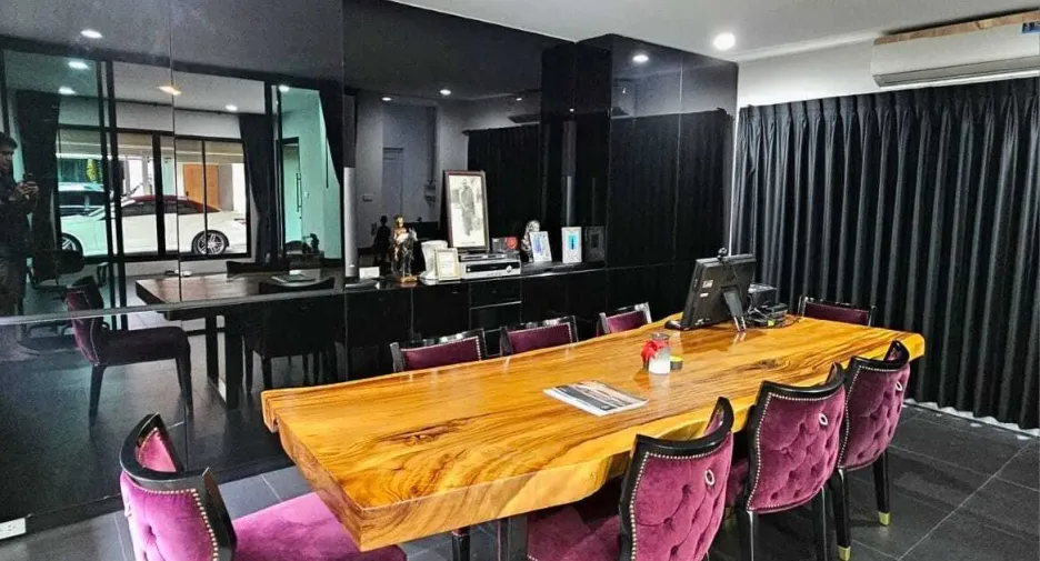 Casa en venta de 5 habitaciones en Prawet, Bangkok