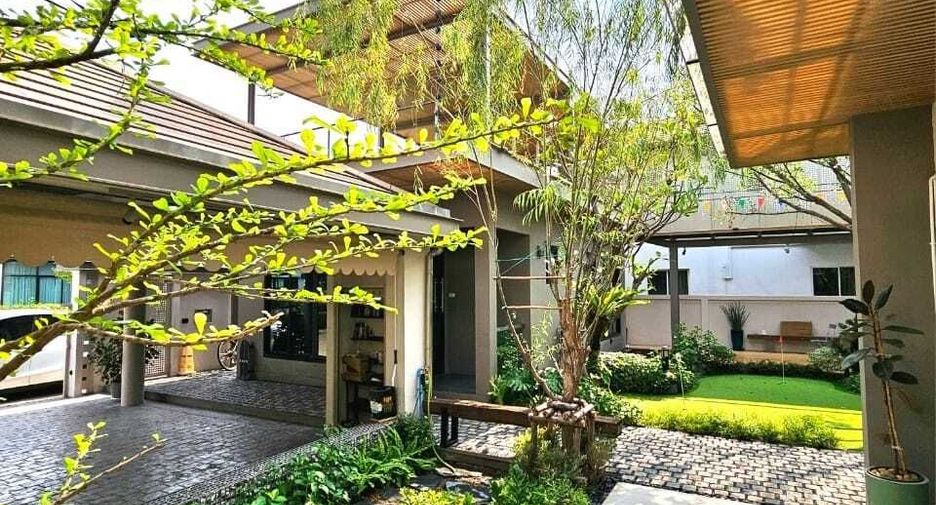 Casa en venta de 5 habitaciones en Prawet, Bangkok