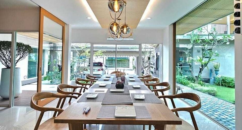 Casa en venta de 5 habitaciones en Prawet, Bangkok