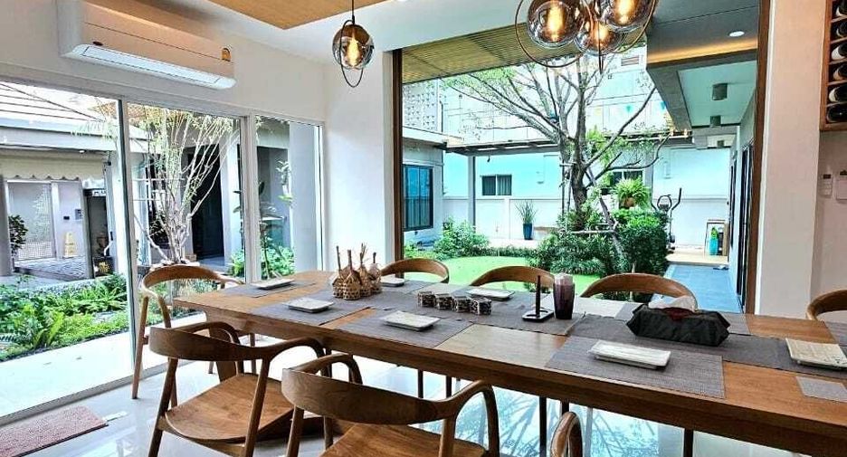 Casa en venta de 5 habitaciones en Prawet, Bangkok