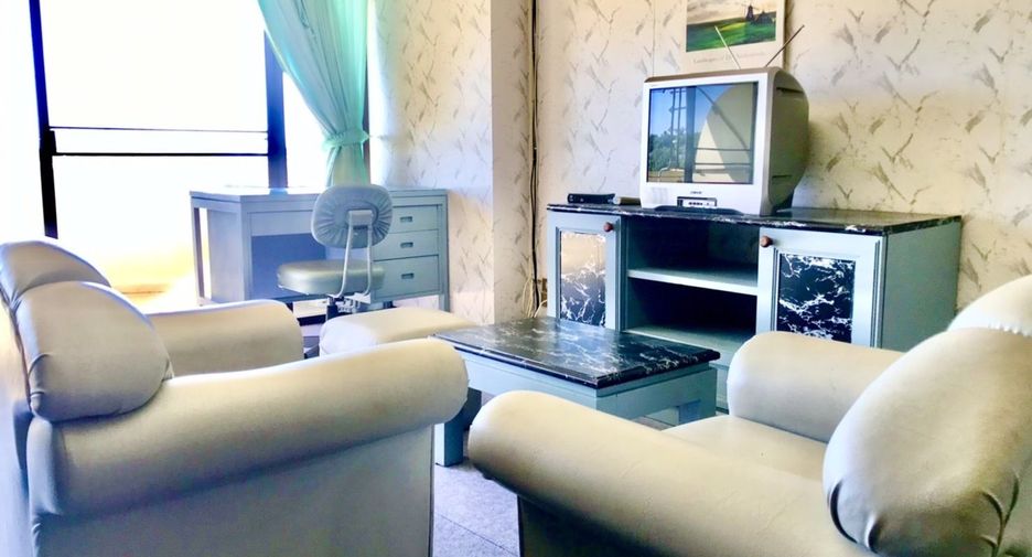 For sale and for rent 1 bed condo in Si Racha, Chonburi