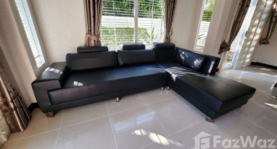 For rent 3 bedrooms house in Mueang Chiang Mai, Chiang Mai