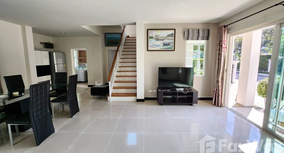 For rent 3 bedrooms house in Mueang Chiang Mai, Chiang Mai