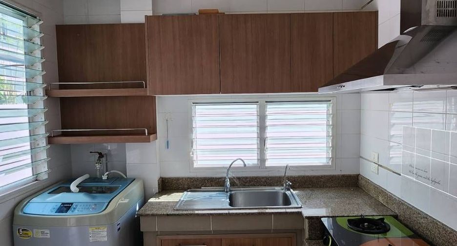 For rent 3 ベッドルーム house in Mueang Chiang Mai, Chiang Mai