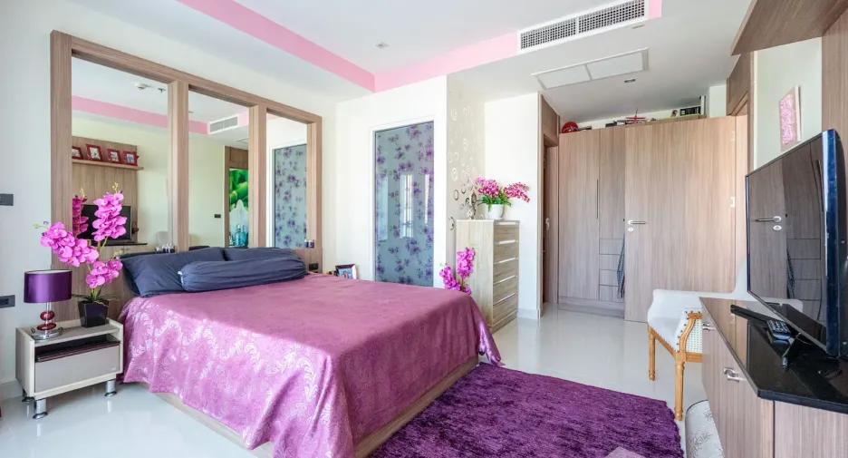 For sale 1 bed condo in Bang Lamung, Chonburi