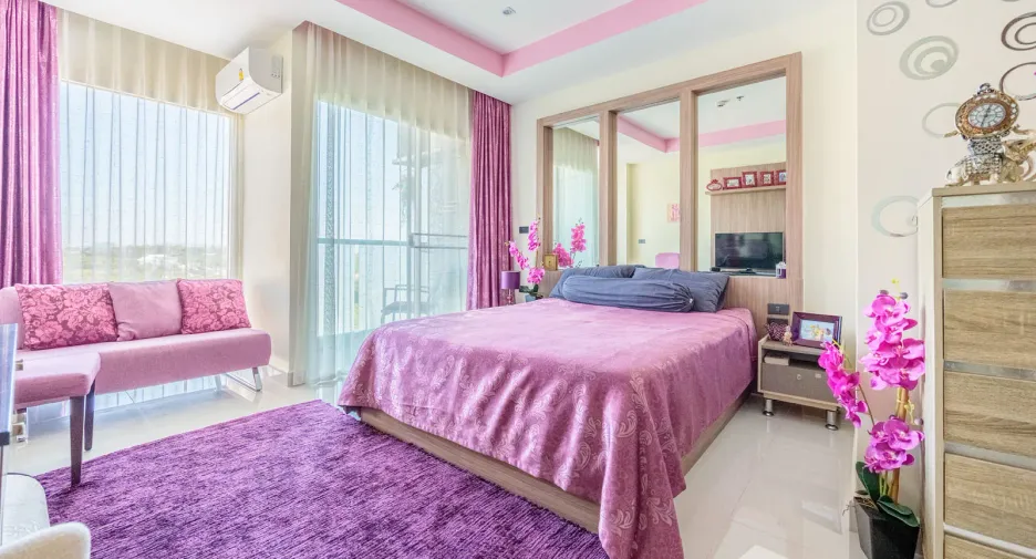 For sale 1 bed condo in Bang Lamung, Chonburi