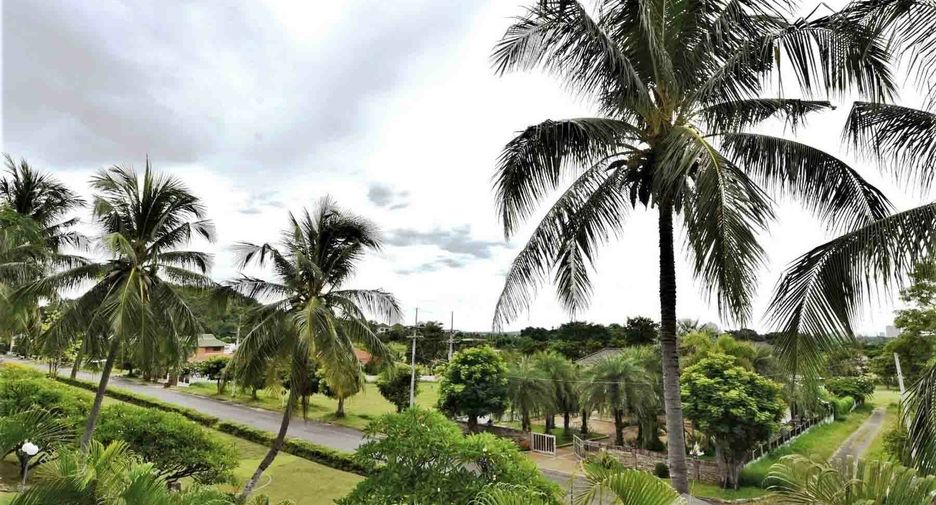 For sale 3 bedrooms condo in Cha Am, Phetchaburi