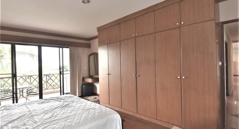For sale 3 bedrooms condo in Cha Am, Phetchaburi