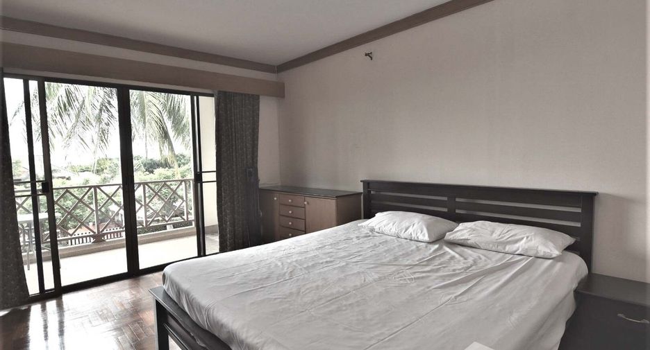 For sale 3 bedrooms condo in Cha Am, Phetchaburi