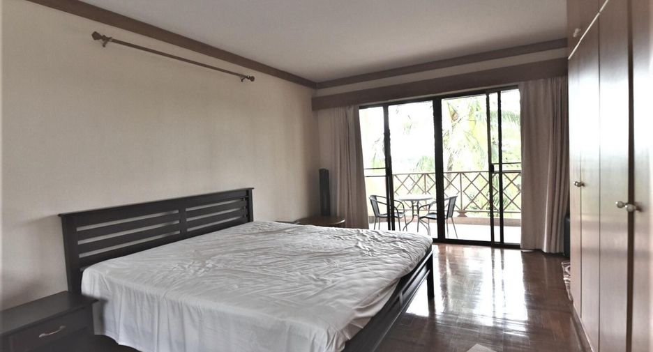 For sale 3 bedrooms condo in Cha Am, Phetchaburi