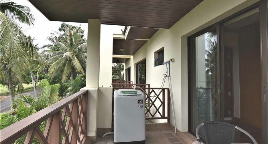 For sale 3 bedrooms condo in Cha Am, Phetchaburi
