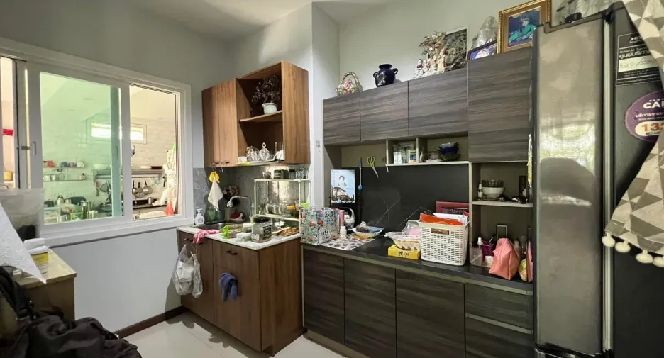 For sale 4 bedrooms house in Bang Khun Thian, Bangkok