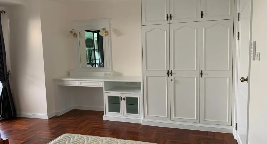 For sale 3 bedrooms condo in Cha Am, Phetchaburi