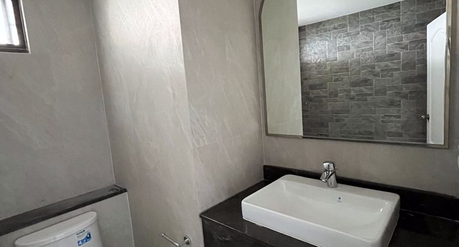 Condo en venta de 3 habitaciones en Cha Am, Phetchaburi