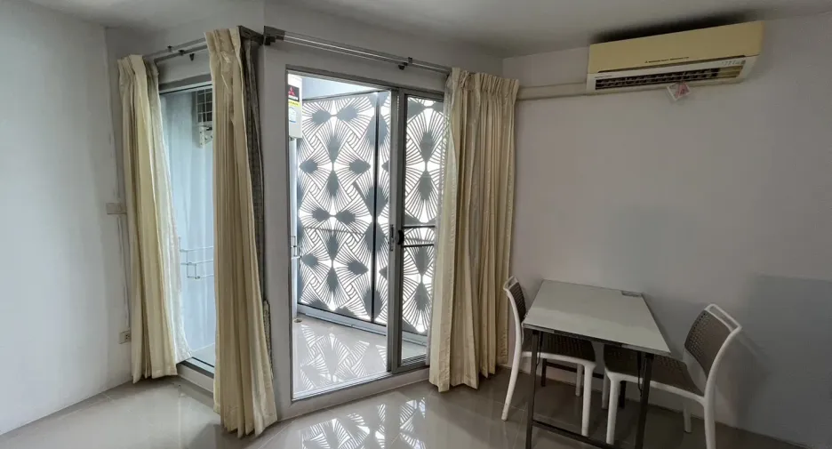 Wohnung zum Kauf mit Studio in Si Racha, Chonburi