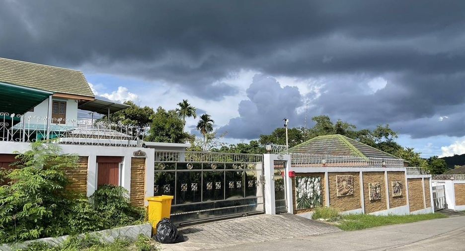 出售 3 卧室 独立屋 在 Phuket Town, 普吉