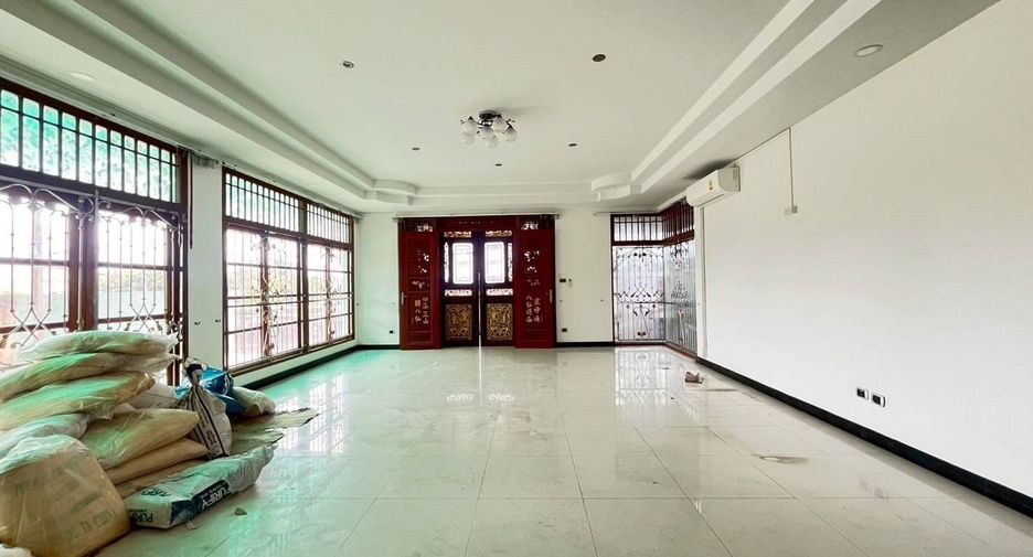 出售 3 卧室 独立屋 在 Phuket Town, 普吉