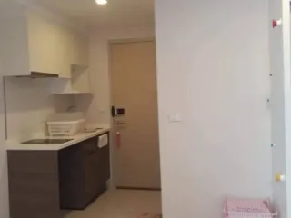 For sale studio condo in Yan Nawa, Bangkok