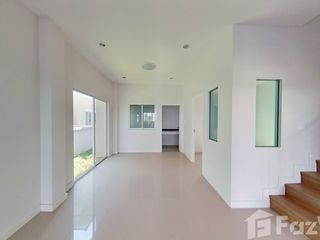 For sale 3 bedrooms house in San Kamphaeng, Chiang Mai