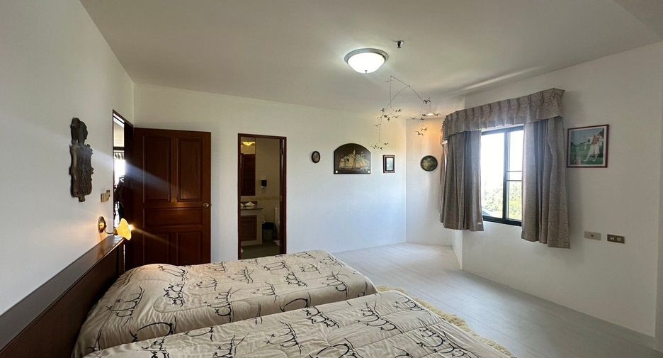 For sale 2 bedrooms condo in Cha Am, Phetchaburi