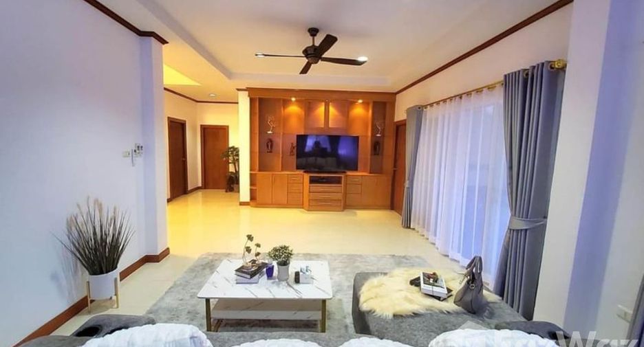 For sale and for rent 3 bedrooms villa in Bang Lamung, Chonburi