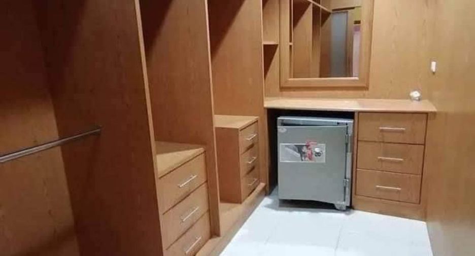 Продажа и аренда 3 спальни вилла в Банг Ламунг, Чонбури