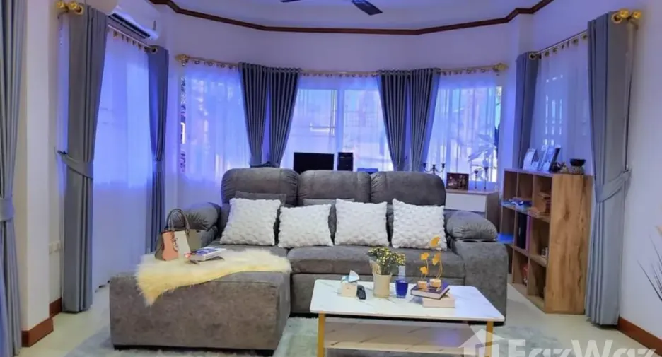 For sale and for rent 3 bedrooms villa in Bang Lamung, Chonburi