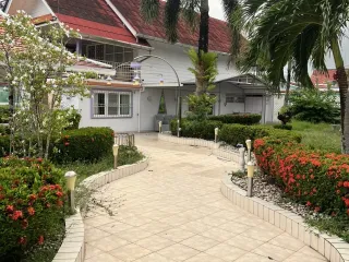 For rent 3 bedrooms house in Mueang Phuket, Phuket