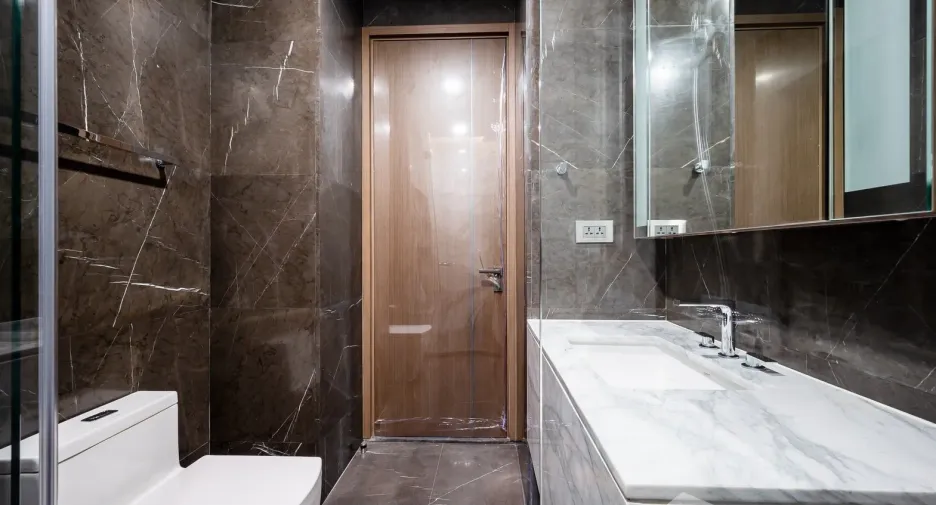 For sale and for rent 2 bedrooms condo in Watthana, Bangkok
