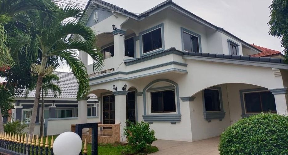 For sale 4 bedrooms house in Bang Lamung, Chonburi