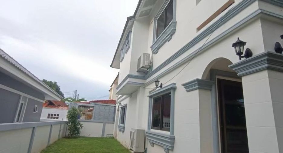 For sale 4 bedrooms house in Bang Lamung, Chonburi