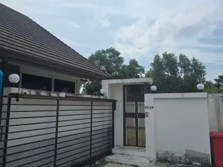 For rent 2 ベッドルーム house in Bang Lamung, Chonburi