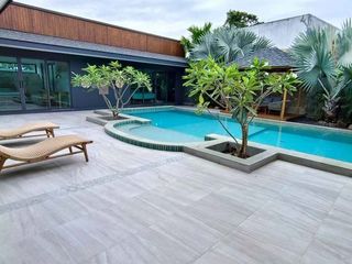 For sale 4 bedrooms villa in Mueang Phuket, Phuket