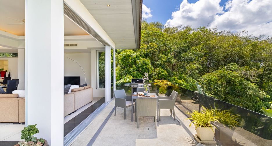 For sale 3 bedrooms villa in Thalang, Phuket