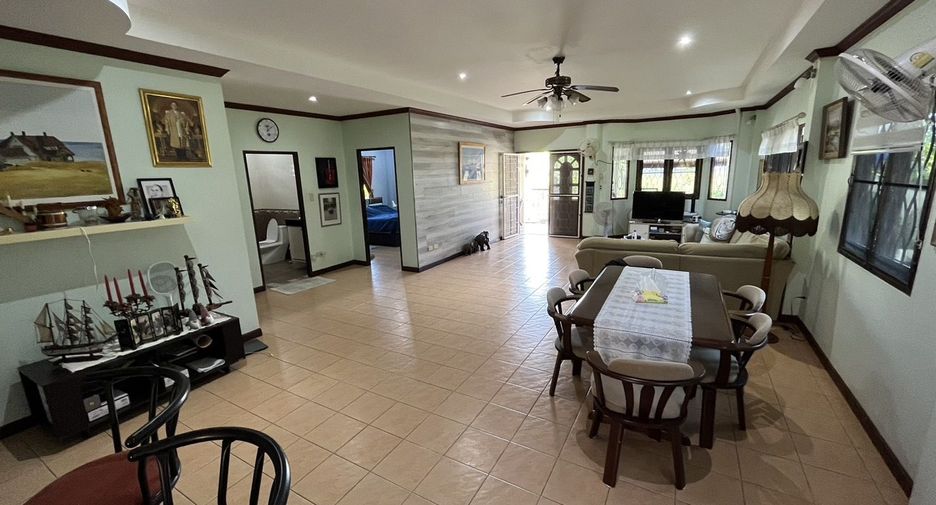 For sale 7 ベッドルーム villa in Hua Hin, Prachuap Khiri Khan