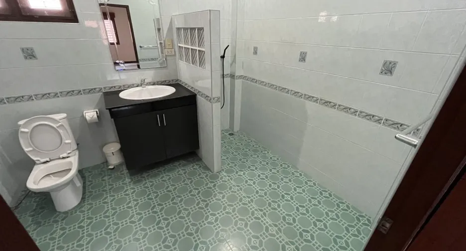 For sale 7 ベッドルーム villa in Hua Hin, Prachuap Khiri Khan