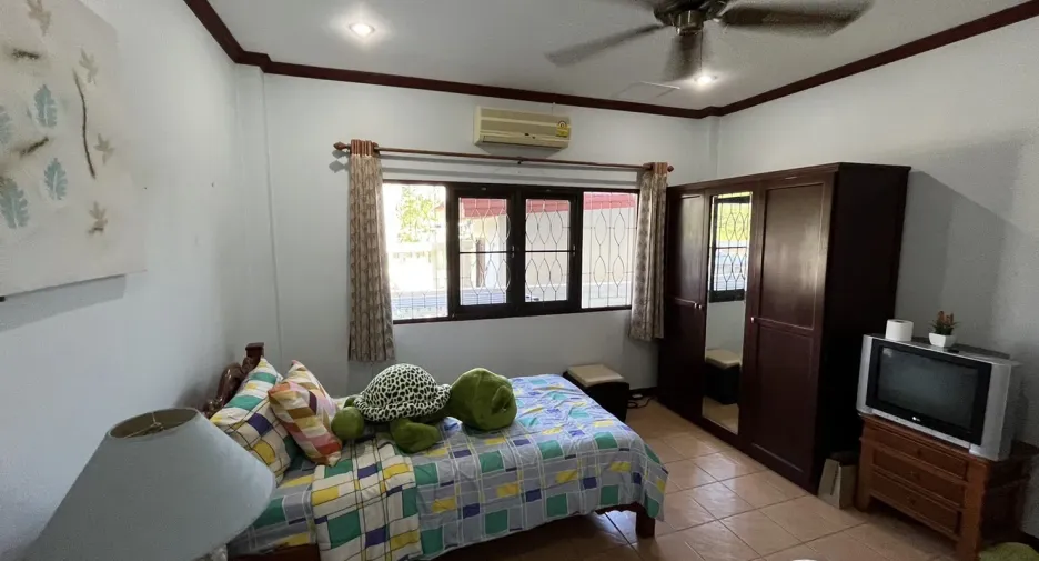 For sale 7 ベッドルーム villa in Hua Hin, Prachuap Khiri Khan
