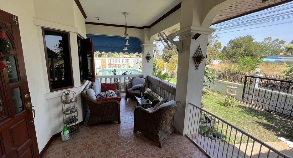 For sale 7 ベッドルーム villa in Hua Hin, Prachuap Khiri Khan