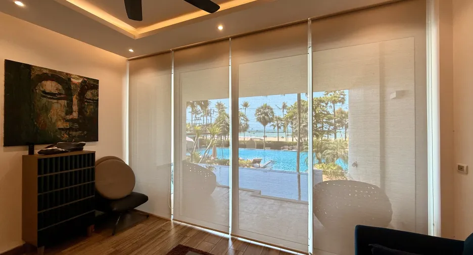 For sale 4 bedrooms condo in Jomtien, Pattaya