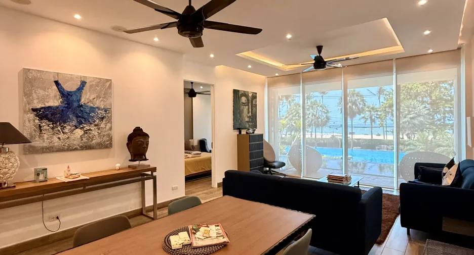 For sale 4 bedrooms condo in Jomtien, Pattaya