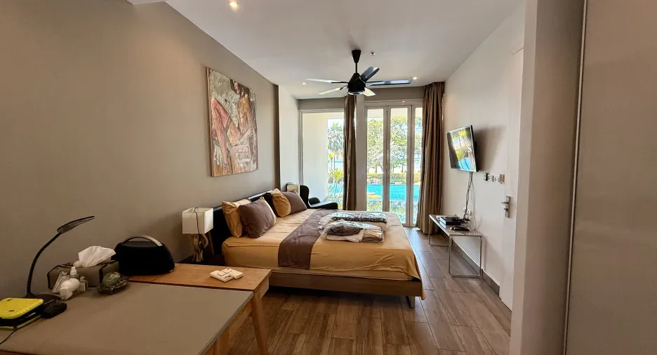For sale 4 bedrooms condo in Jomtien, Pattaya