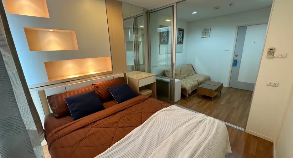 For sale 1 bed condo in Mueang Udon Thani, Udon Thani