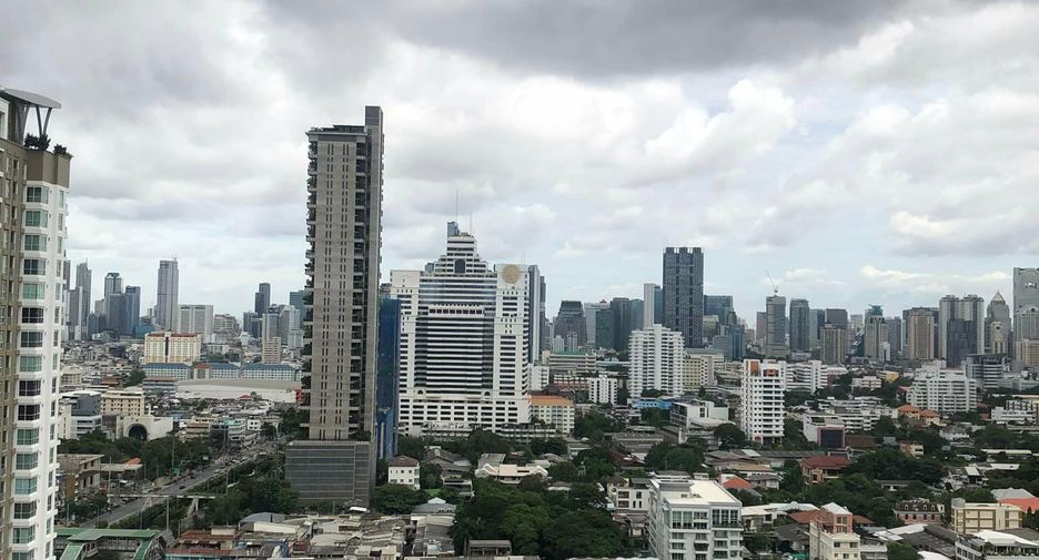 À vendre 1 chambre condo à Yan Nawa, Bangkok
