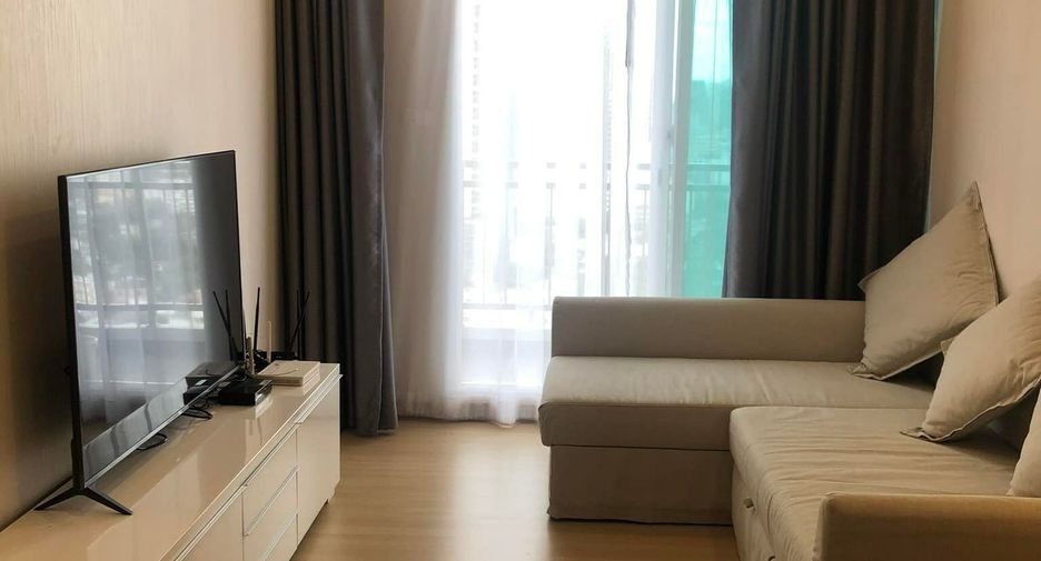 À vendre 1 chambre condo à Yan Nawa, Bangkok