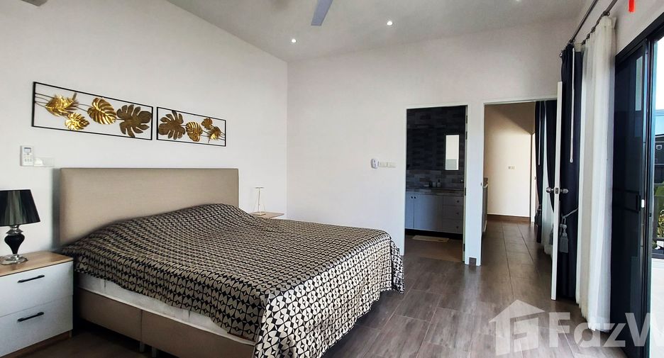 For sale 3 bedrooms villa in Mueang Rayong, Rayong