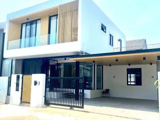 For sale 4 bedrooms house in Hang Dong, Chiang Mai