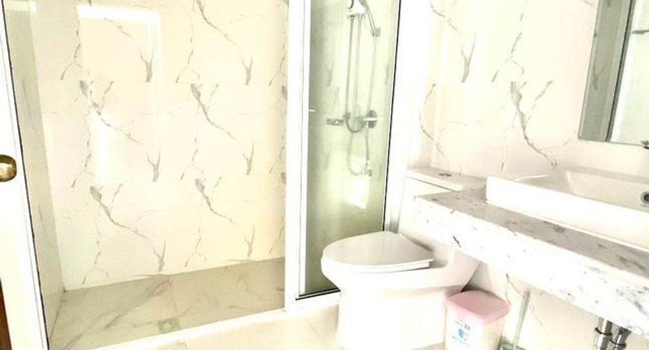 For sale 4 bedrooms house in Hang Dong, Chiang Mai