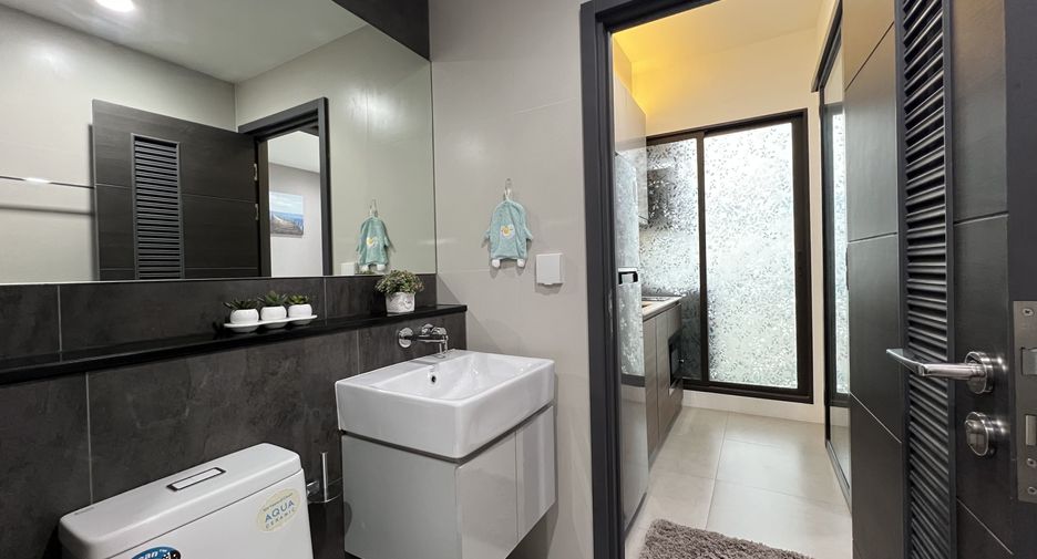 For sale and for rent studio condo in Bang Phlat, Bangkok